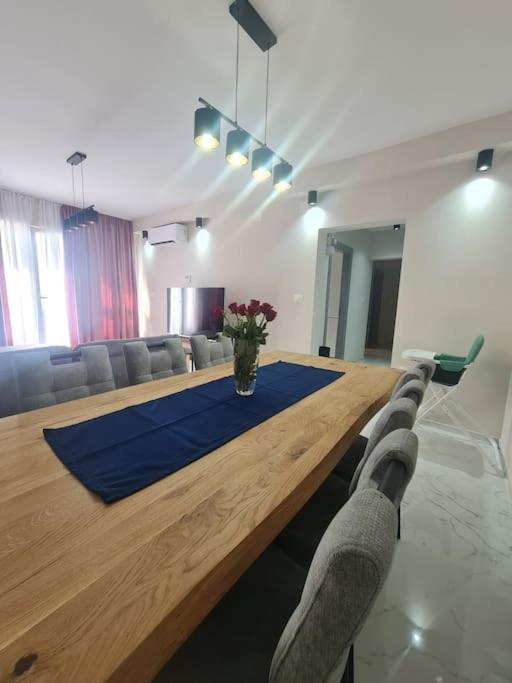 Mias Luxury Apartment Рийека Екстериор снимка