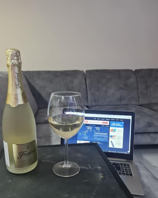 Mias Luxury Apartment Рийека Екстериор снимка