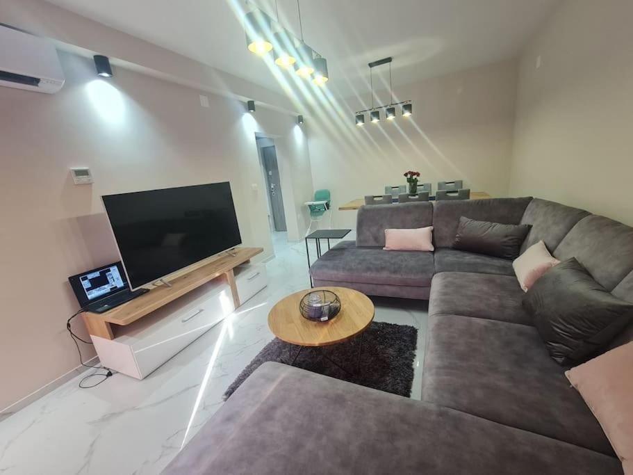 Mias Luxury Apartment Рийека Екстериор снимка