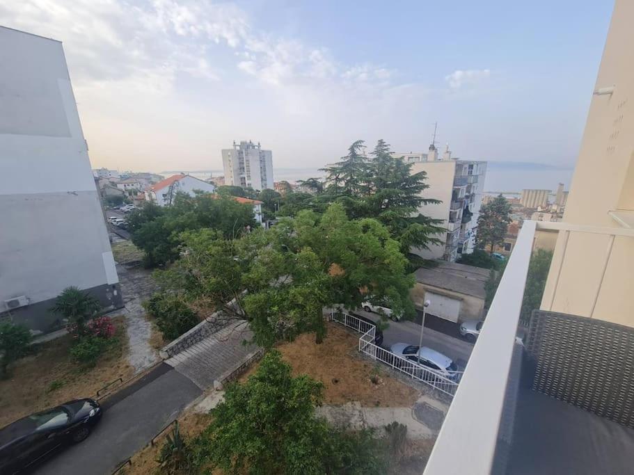Mias Luxury Apartment Рийека Екстериор снимка