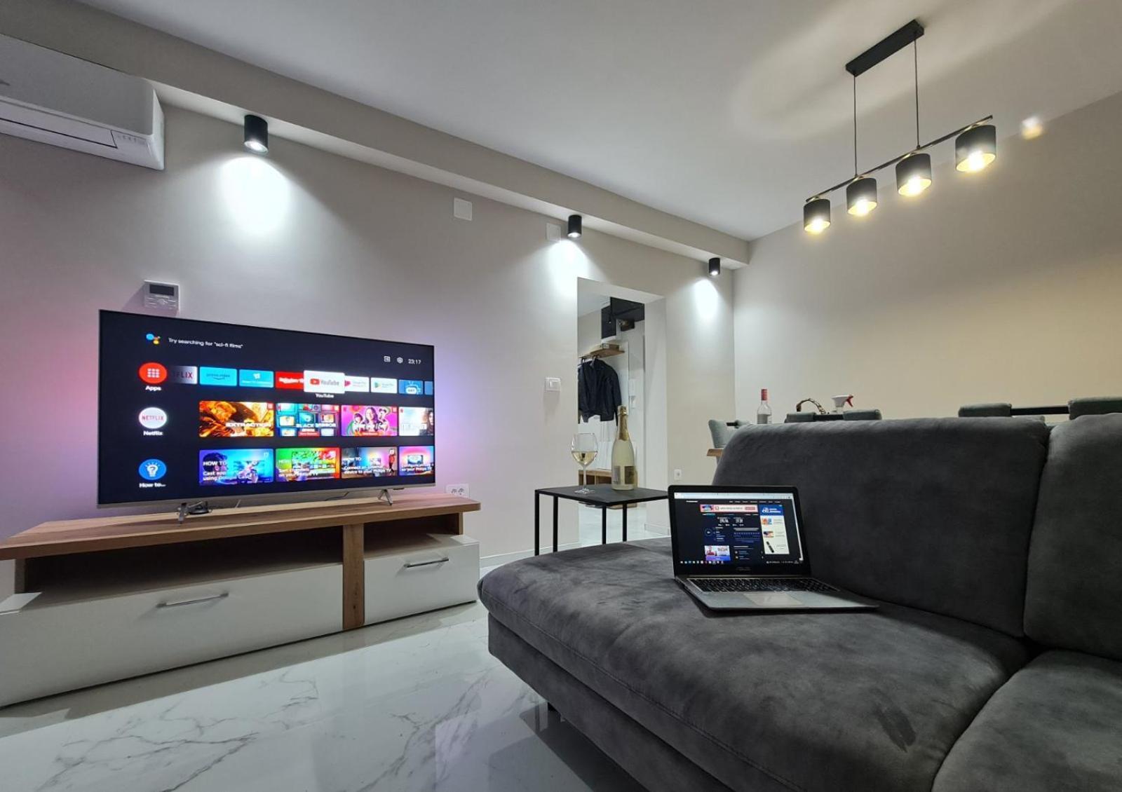 Mias Luxury Apartment Рийека Екстериор снимка