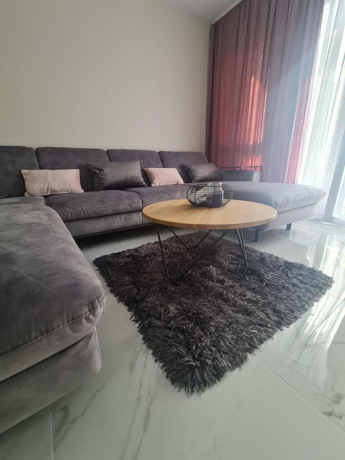 Mias Luxury Apartment Рийека Екстериор снимка